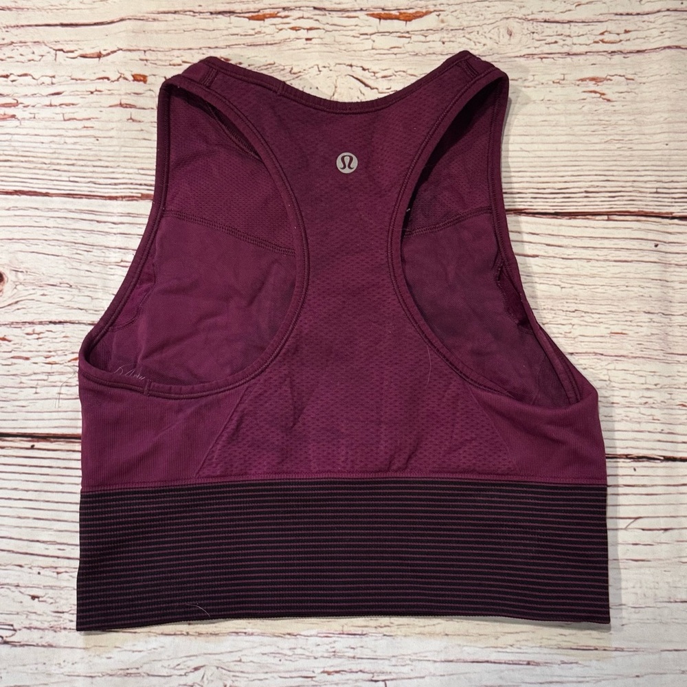 Lululemon Ebb to Train Bra Wash in Marvel / Black Sz 6 - Picture 6 of 8